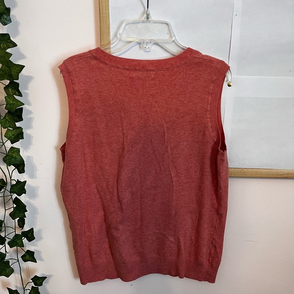 Cherokee Simple Knitted Pink Vest - Picture 3 of 4